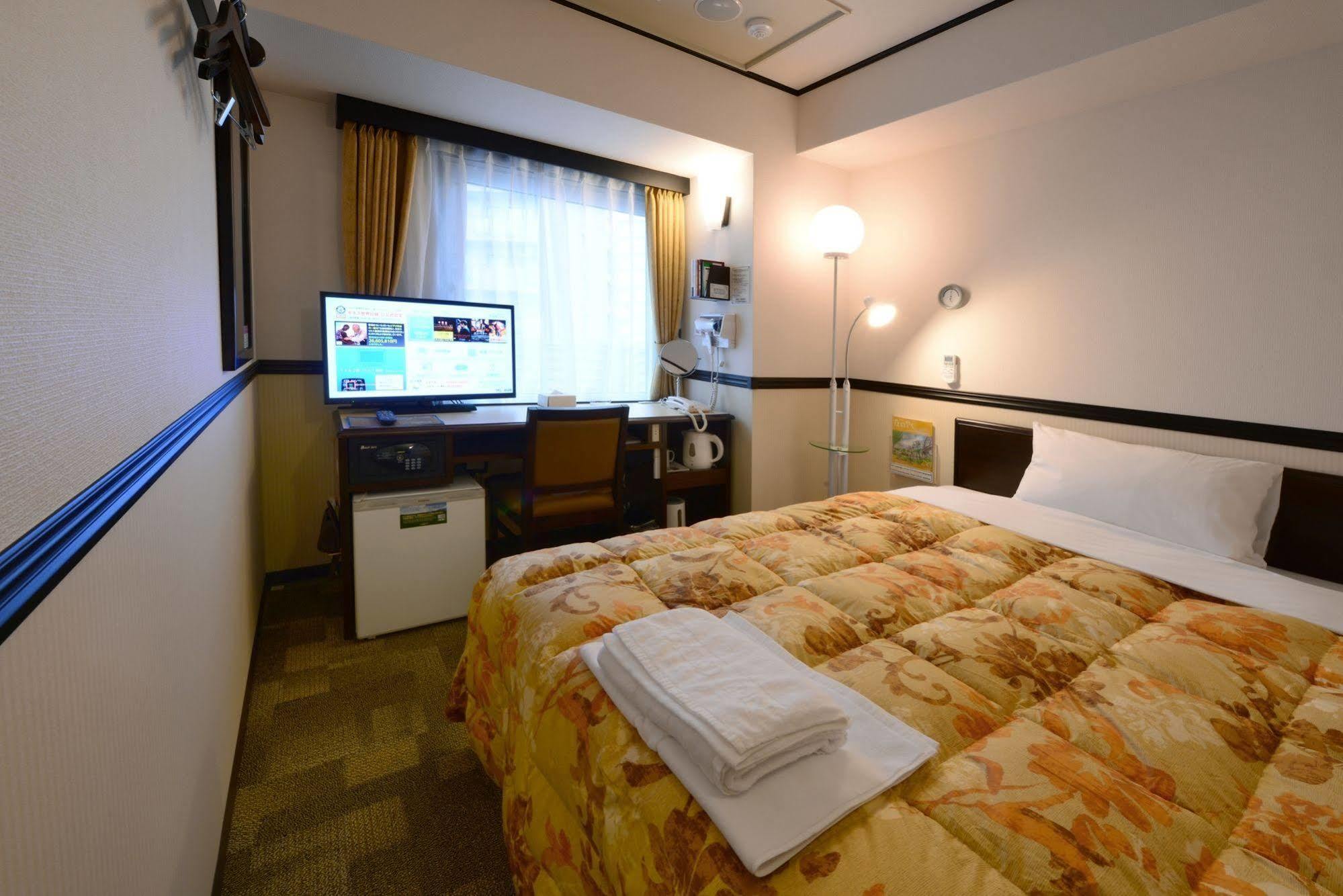Toyoko Inn Shin-Yamaguchi-Eki Shinkansen-Guchi Екстериор снимка